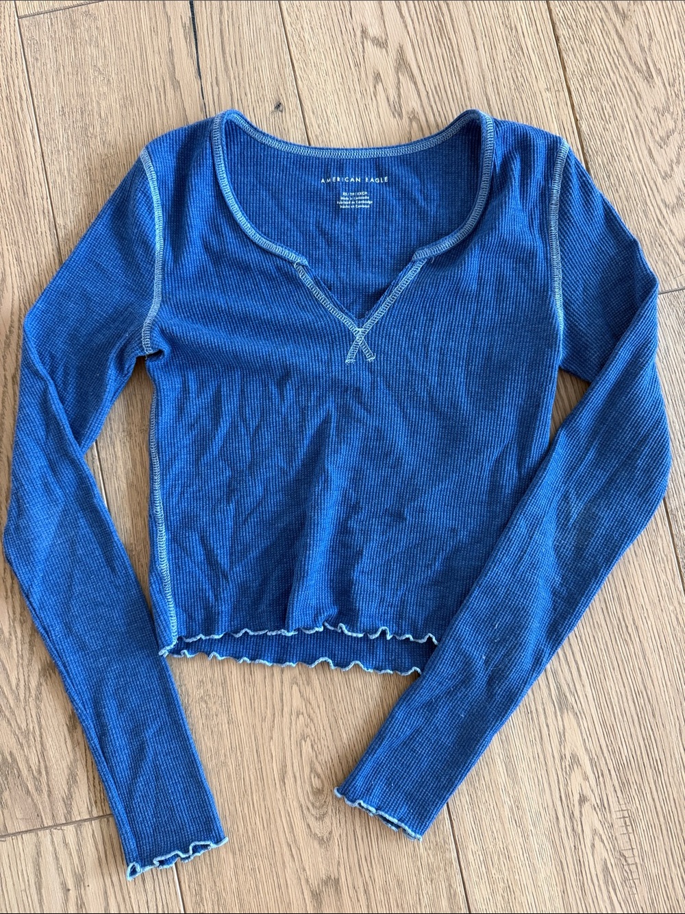 American Eagle Outfitters Blue Long Sleeve Ribbed Crop Tee size XS